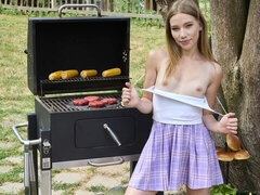 Amateur, Cul, Doigter, Seins naturels, Rasée, Solo, Adolescente, Nénés