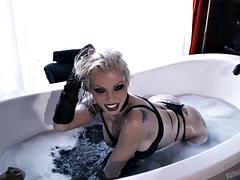 Anaal, Blond, Pijpbeurt, Laarzen, Sperma shot, Fetisj, Hardcore