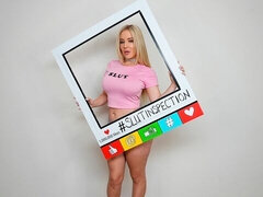 Sovrum, Stor stjärt, Stor kuk, Stora tuttar, Blondin, Avsugning, Doggystyle, Milf