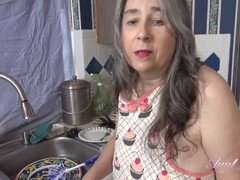 Busty mature amateur, mature step mom granny, cougar