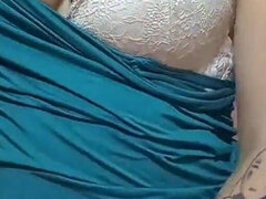 18 jaar, Enthousiasteling, Schattig, Latijnse vrouw, Natuurlijke tieten, Alleen, Tatoeage