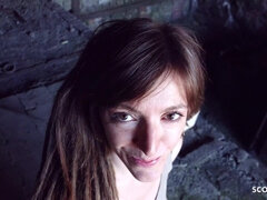 18 let, Stříkání spermatu, Péro, Německé, Hardcore, Na veřejnosti, Realita, Teenka