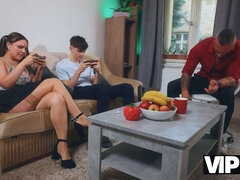 Rjavolaska, Varanje, Očka, Girlfriend, Hd, Kričal, Obrito, Joške