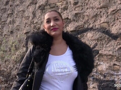 Velik kurac, Busty, Kondom, Zrela, Milf, Mama, Naravne joške, Joške