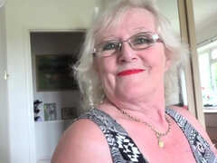 Tia, Bundão, Peitos grandes, Flagrado, Peludoa, Maduroa, Pontos de vista, Xoxota