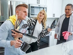 デカ尻, デカチン, デカパイ, ブロンド, フェラチオ, バック, ガリガリ, ティーン