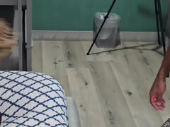 Velký klitoris, Blondýna, Creampie, Mezirasové, Milf žcbp, Jezdectví, Punčochy, Tetování