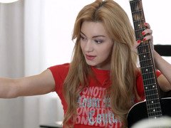 Leie, Grosser arsch, Blasen, Aufs gesicht abspritzen, Handjob, Hardcore, Hd, Rotschopf