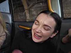 Nana, Grosse bite, Gros seins, Bisexuelle, Sucer une bite, Tchèque, Léchez, Nénés
