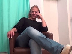 Anal, Cul à la bouche, Sucer une bite, Branlette thaïlandaise, Mère que j'aimerais baiser, Rousse roux, Jarretelles