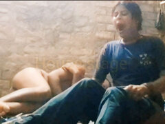 Par, Prvič, Domaci pornič, Indijka