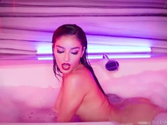 Zadek, Černé, Brunetka, Gaping, Honění, Latinské, Přírodní prsa, Kozičky