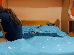 Monumentális dákó, Diákotthon, Nagylány, Csókolózás, Fehérnemű, Orgazmus, Zoknik, Tini