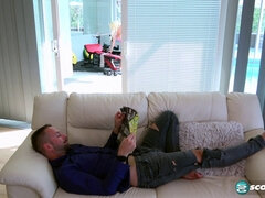 Iso perse, Isot tissit, Blondi, Spermashotti, Käsihoito, Luonnollinen, Luonnolliset tissit, Imevä