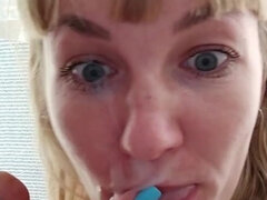 Kinky Selfie - Shopping Cum Swallow in Fitting Room