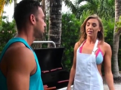 Kuřba, Na pejska, Prstění, Fetiš nohou, Hd, Spodní prádlo, Milf žcbp, Venku