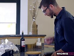 Sucer une bite, Tir de sperme, Petite amie, Hd, Maman, Adolescente, Plan cul à trois