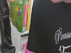 Grosser schwanz, Blondine, Blasen, Sperma im mund, Faustfick, Küssen, Piercing, Muschi