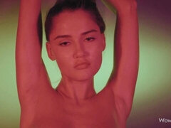 18, Amaterji, Velike joške, Rjavolaska, Samozadovoljevanje, Koščena, Solo, Odstranjevanje