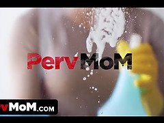 Gros seins, Blonde, Sucer une bite, Femme couguar, Mature, Mère que j'aimerais baiser, Criant, Belle mère