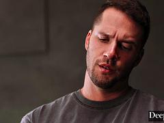 Bondage disciplin sadomasochisme, Pik sutte, Brunette, Give finger, Brækfornemmelse, Slikning, Onani, Spanking