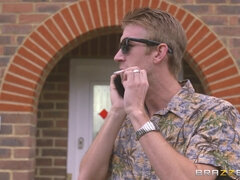 Aylin Diamond slides her panties to the side and starts rubbing her clit