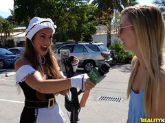 デカパイ, ブロンド, 茶髪の, 女 人男 人, お金, パンティ, オッパイの, のぞき