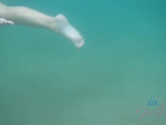 Zadek, Bikini, Přítelkyně, Drobounká, Různé pohledy, Vyholené, Kouření, Vibrátor