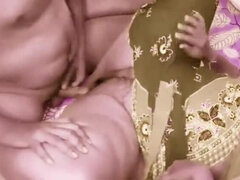 Κώλος, Όμορφη, Υπνοδωμάτιο, Μεγάλα βυζιά, Ινδιάνος, Ώριμη, Μαμά, Φυσικά βυζιά