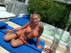 Traseiro, Peitos grandes, Loiroa, Boquete, Traição trair, Hardcore, Pontos de vista, Xoxota