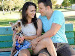 Velika rit, Fafanje, Rjavolaska, Doggystyle, Kosmate, Milf, Zunaj, Joške