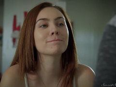 Amerikaans, Slaapkamer, Pijpbeurt, Bruinharig, Sperma shot, Zoenen, Likken, Kut duiken