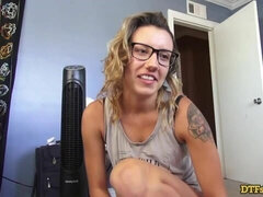 Soverom, Stor rumpe, Stor kukk, Store pupper, Kukk suging, Bakfra