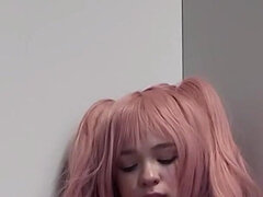 Soft Cute Girl Masturbates Her Virgin Pussy Before College