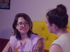 18, Brasiliansk, Fingering, Latina, Lesbisk, Fitta, Tatuering, Tonåring