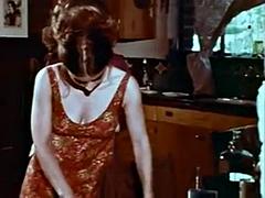 Cicciona, Lesbica, Mamma che vorrei scoparmi, Sedotta, D'annata, Moglie