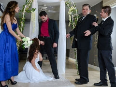 In den arsch, Grosse titten, Blasen, Geschnappt, Dildo, Handjob, Milf, Rasiert