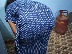 浮気者, カップル, はじめて, 人妻の, インド人, キッチン, 母