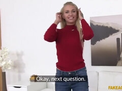 Blondine, Süss, Kehlenfick, Aufs gesicht abspritzen, Hd, Nippel, Pov, Muschi