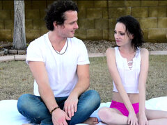 Amateur, Bikini, Pies, Piscina, Pov, Afeitado, Adolescente, Apretado