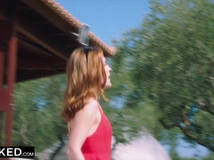 Stor pik, Pik sutte, Komme på ansigtet, Hårdt, Offentlig, Røvhåret, Ridning, Bryster