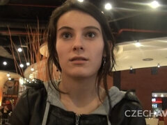 Úžasnej, Kúpeľňa, Kuřba, Brunetka, Na psíka, Prstovanie, Homemade, Kozičky