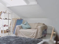 Grote kont, Pijpbeurt, Classisch, Schattig, Diep in de keel, Kut duiken, Kousen, Tieten likken