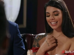 Bad, Svart, Utroskap, Latina, Lesbisk, Slikking, Utendørs, Dasking