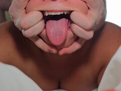 Grosse bite, Sucer une bite, Éjaculation interne, Faciale, Branlette thaïlandaise