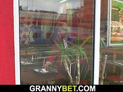 Beauté, Blonde, Sucer une bite, Femme couguar, Masturbation, Mature, Maman, Belle mère